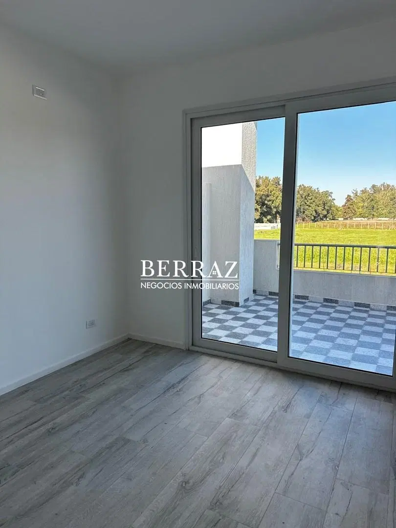 Duplex Alquiler 2 Dormitorios Chic Village 189 m2 Pilar, Zona Norte 3