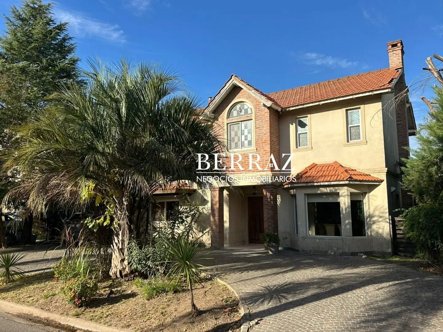 Casa Alquiler 4 Ambientes Barrio Saint Matthews Lote de 865 m2 Pilar 4