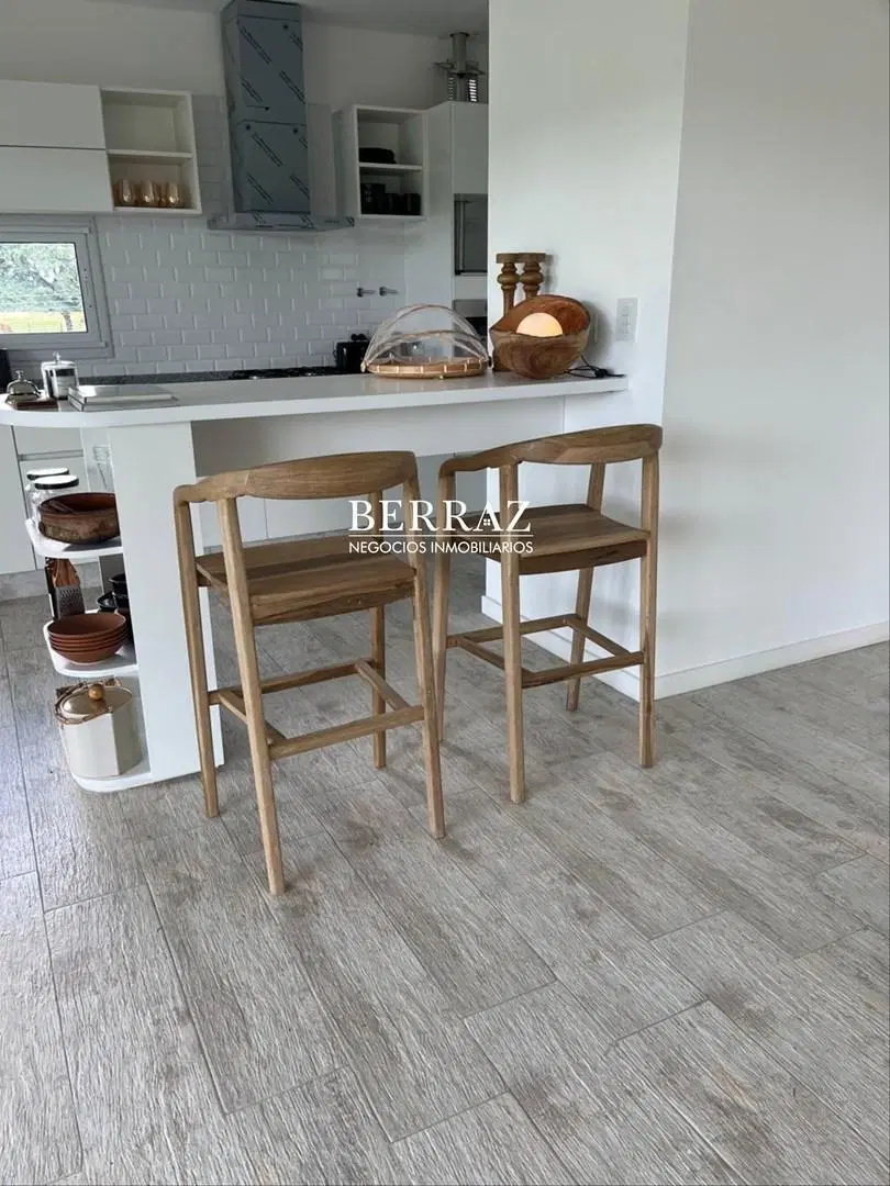Casa Venta 5 ambientes en La Escondida Manzanares Lote de 1700 m2 4