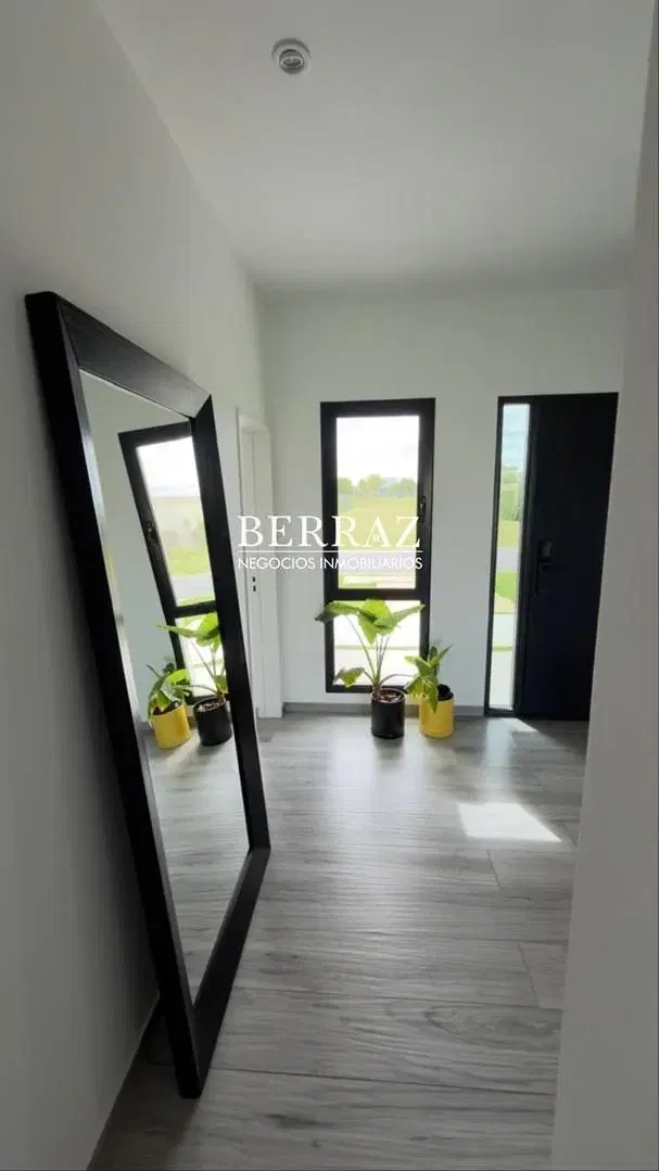 Casa Venta 4 Ambientes Barrio San Ramiro Lote de 585 m2 Pilar del Este 2