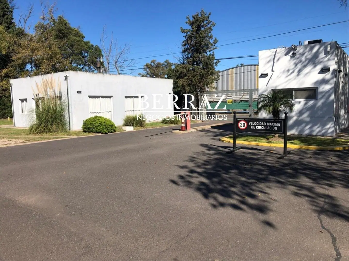 Lote en Venta 200 m2 Barrio La Josefina, Pilar 5