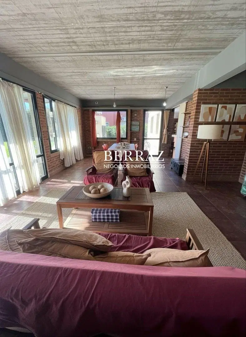 Casa Venta 3 Dormitorios Barrio Los Eucaliptos Lote de 734 m2 Haras Santa Maria, Escobar 2