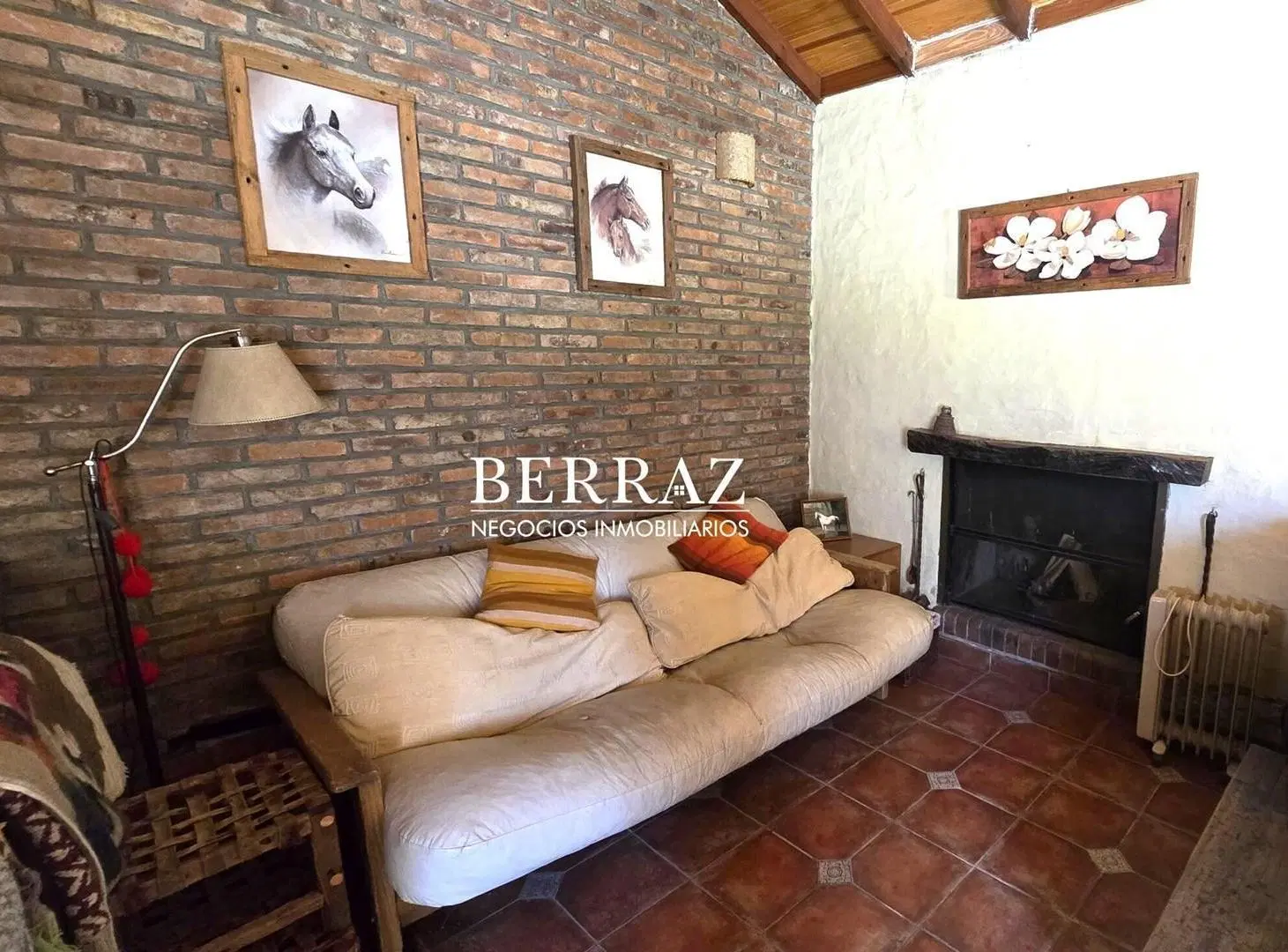 Casa Venta 2 Dormitorios Barrio Cumbre de las Rosas III Lote de 1915 m2 Pilar 4
