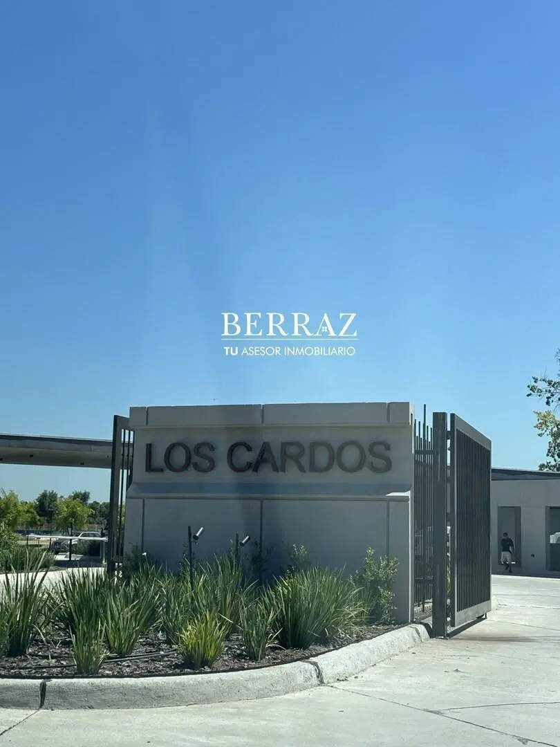 Casa Venta 4 Dormitorios Barrio Los Cardos Lote de 600 m2 Pilar, Zona Norte 5