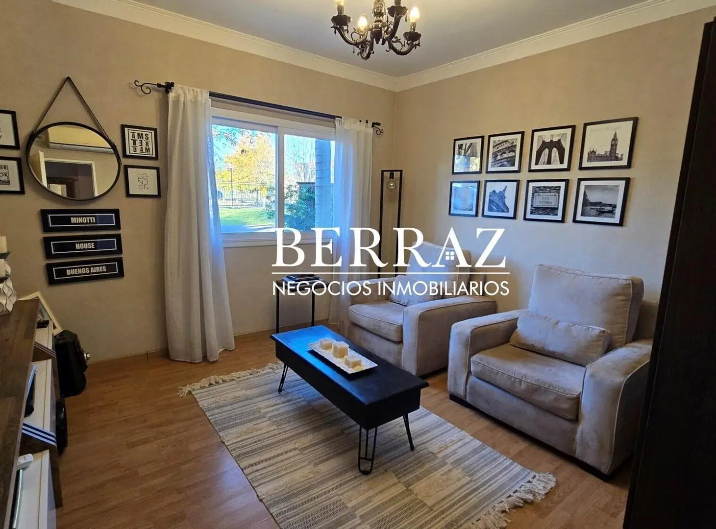 Casa en Venta 4 Dormitorios Barrio Los Jazmines Lote de 851 m2 Pilar del Este 2