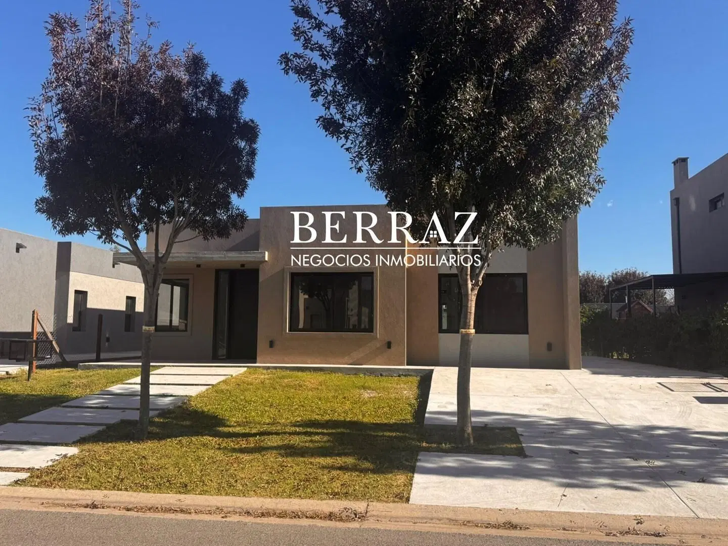 Casa Venta 5 Ambientes Lote de 450 m2 Barrio Santo Tomás, Derqui, Pilar 4