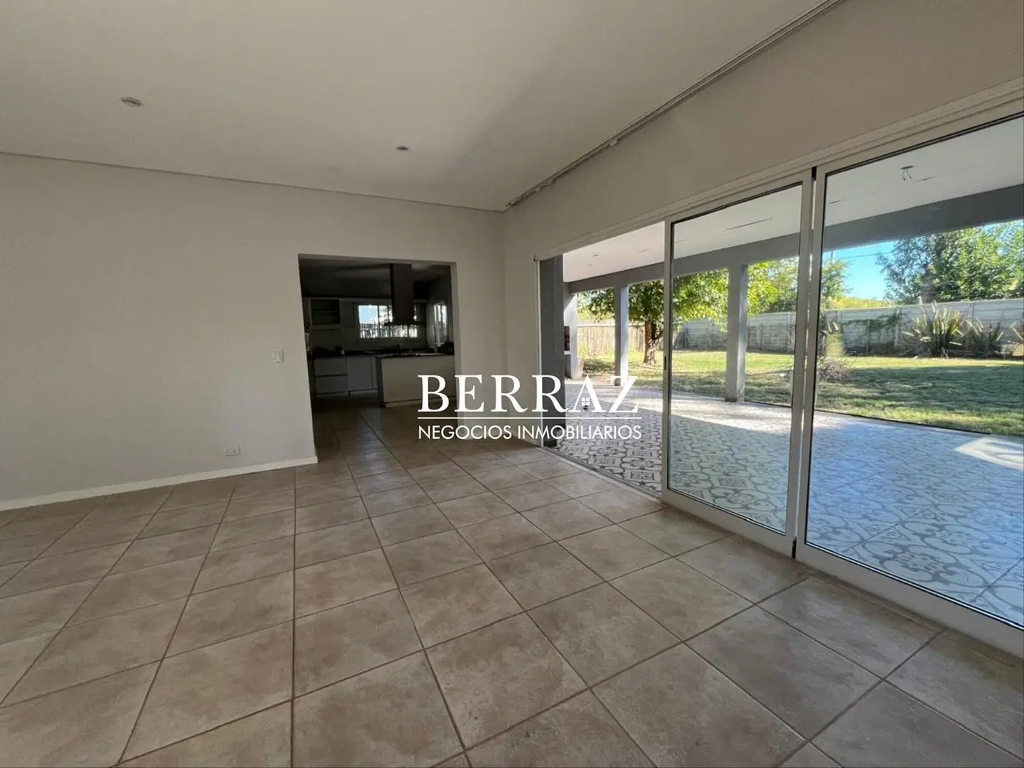 Casa Venta 3 Dormitorios Barrio San Matías Lote de 800 m2 Escobar 4