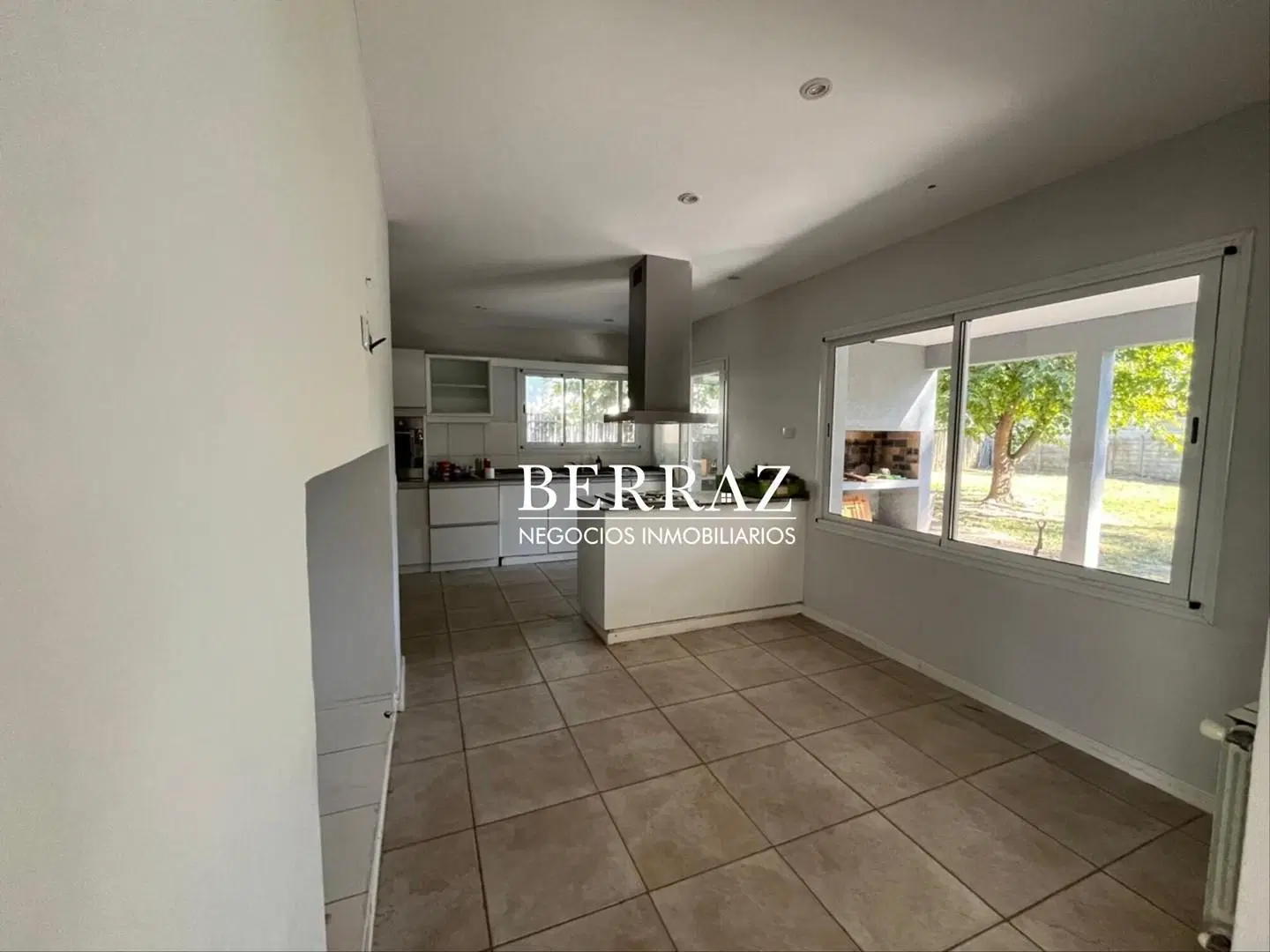 Casa Venta 3 Dormitorios Barrio San Matías Lote de 800 m2 Escobar 3