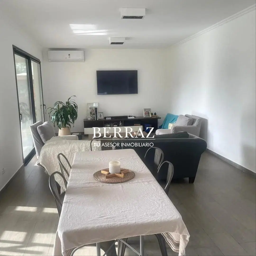 Casa Venta 3 Dormitorios Lote de 871 m2 Barrio San Matias Escobar 3