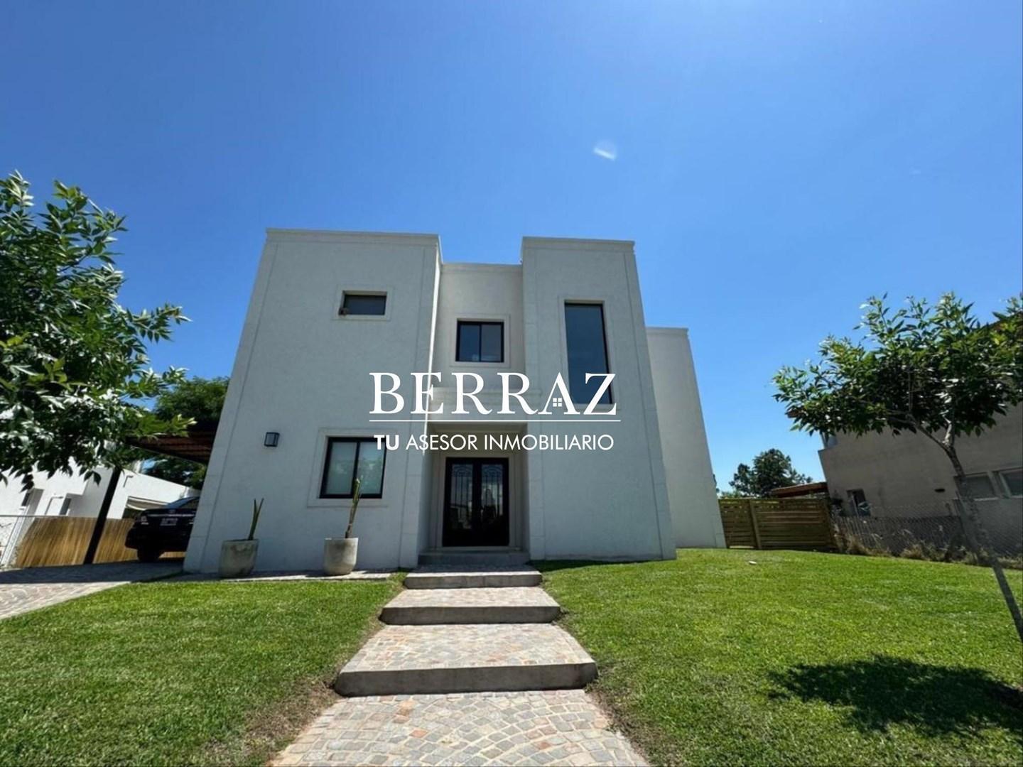 Casa Venta 3 Dormitorios Lote de 871 m2 Barrio San Matias Escobar