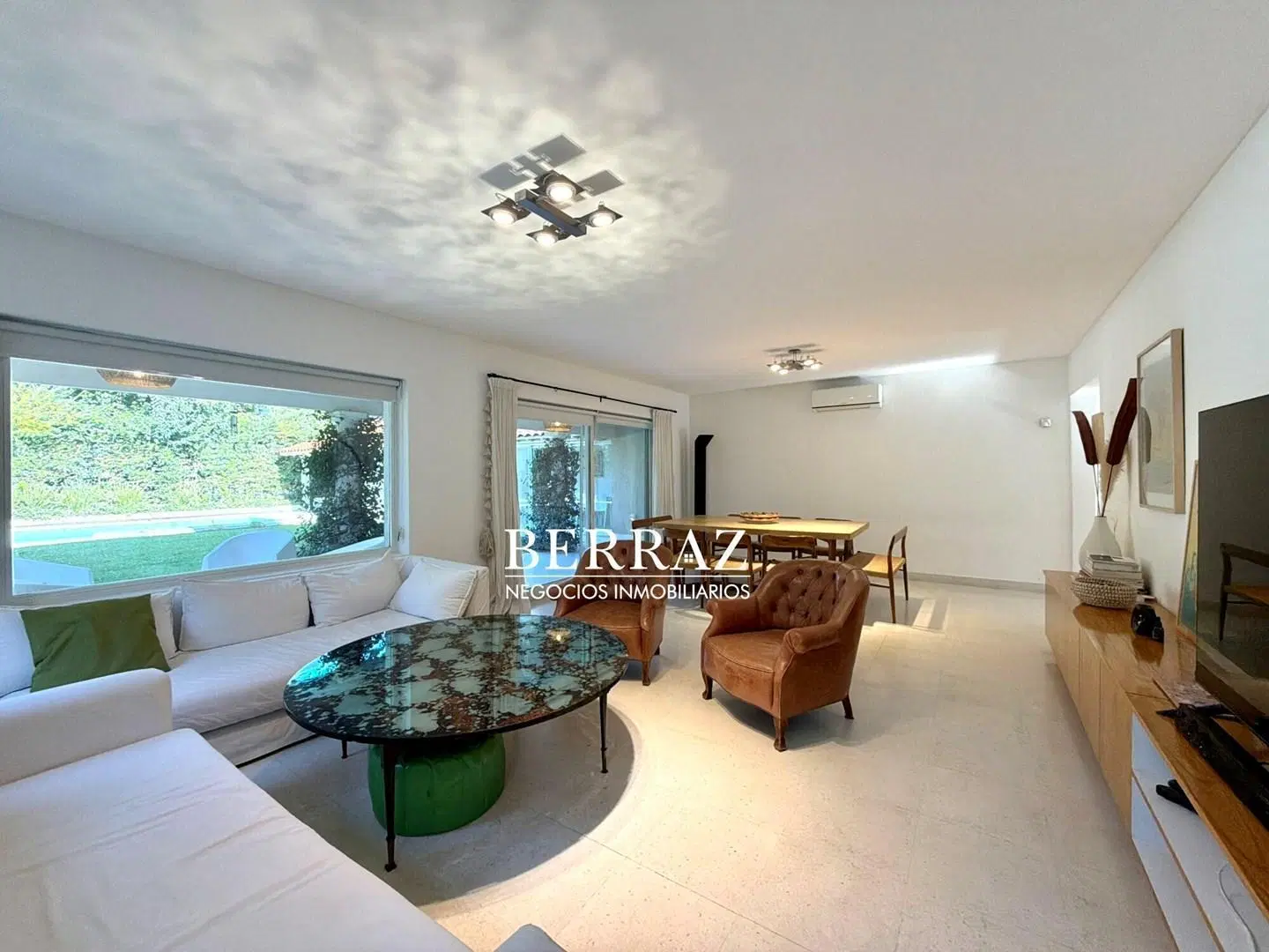 Casa Venta 5 Dormitorios Barrio Los Lagartos CC Lote de 554 m2 Pilar, Zona Norte 4