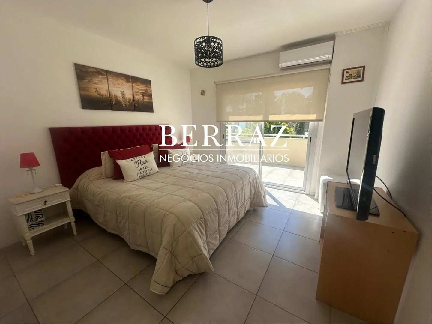 Casa Venta 3 Dormitorios Barrio Las Orquídeas Lote de 500 m2 Pilar 3