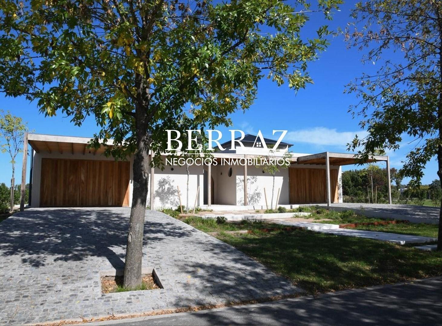 Casa Venta 4 Dormitorios Lote de 1436 m2 Pilará, Pilar, Zona Norte