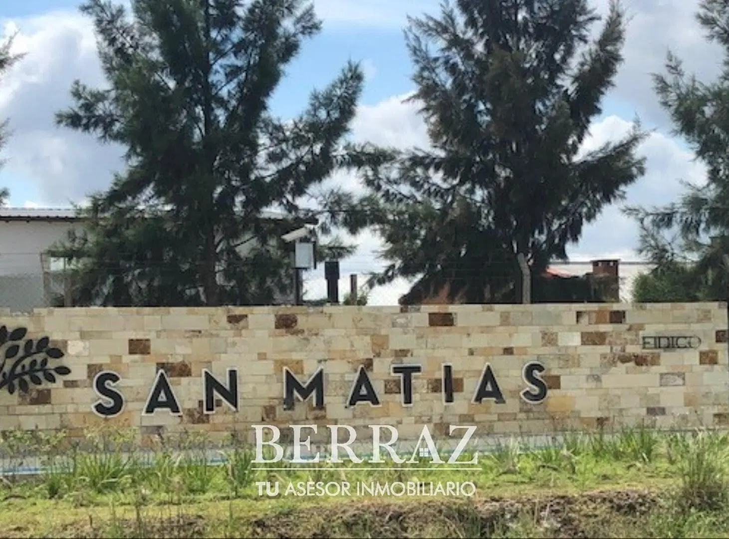 Casa Venta 4 Dormitorios Barrio San Matías Lote de 1007 m2 Escobar, Zona Norte 2