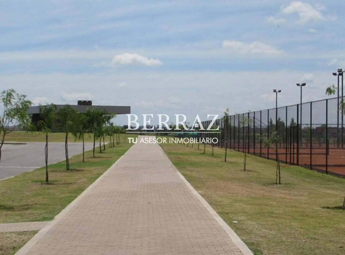 Casa Venta 4 Dormitorios Barrio San Matías Lote de 1007 m2 Escobar, Zona Norte 4