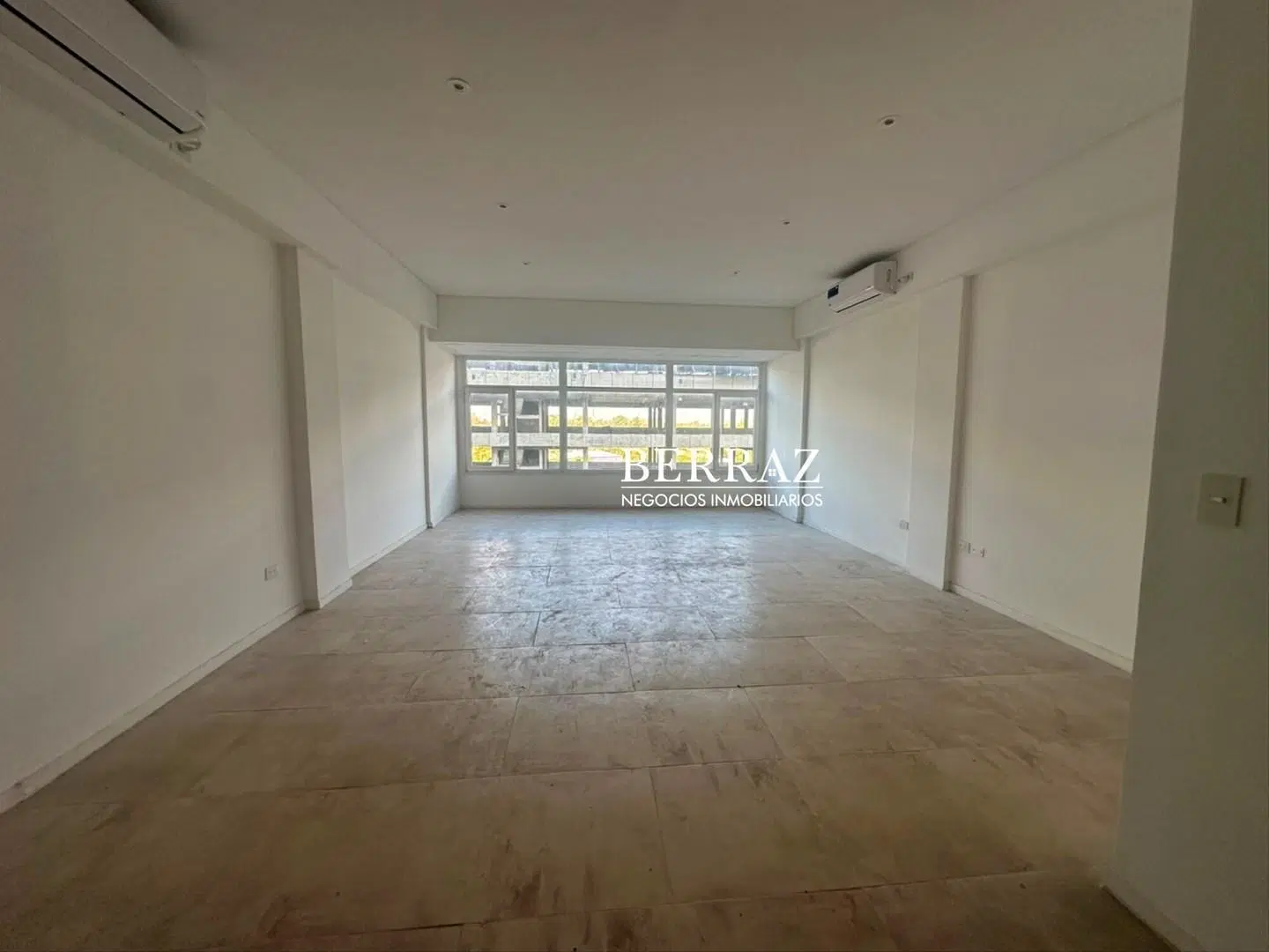 Departamento Venta 1 Ambiente Edificio Delta Center 45 m2 , Nordelta Zona Norte 5