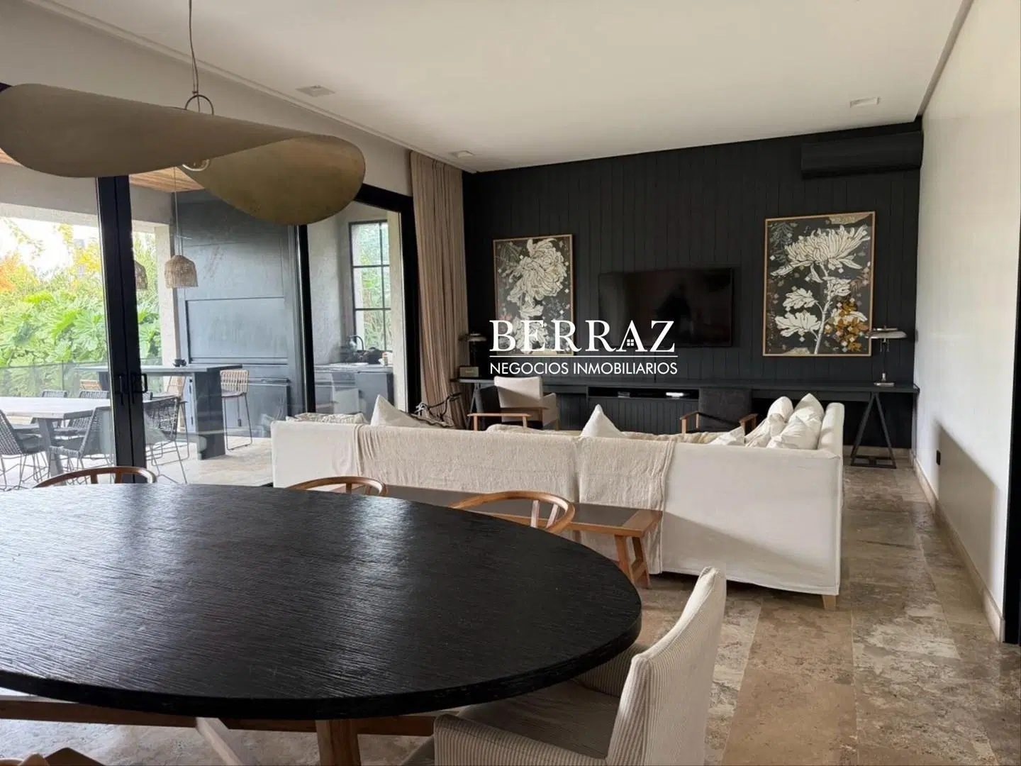 Casa Venta 4 Dormitorios Barrio Ayres Plaza Lote de 600 m2 Pilar, Zona Norte 3