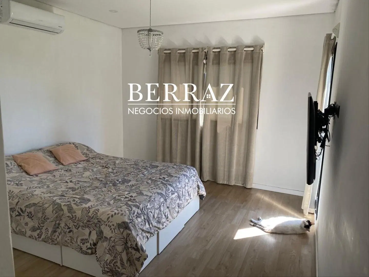 Casa Venta 3 Dormitorios Barrio Santa Lucia Lote de 559 m2 Pilar del Este 3