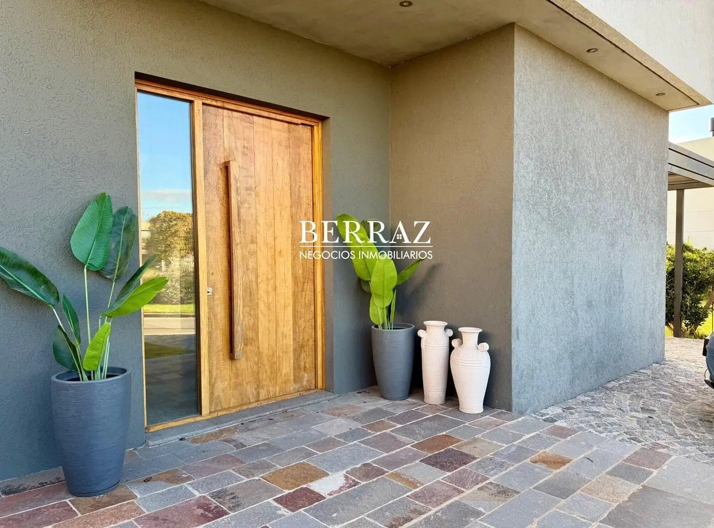 Casa venta 6 ambientes en Ayres Plaza lote de 677 m2 Pilar, Zona Norte 5