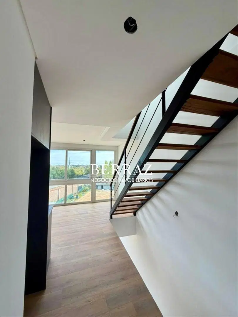 Triplex Venta 2 Ambientes 101 m2 Lagunita, Nordelta, Tigre 2