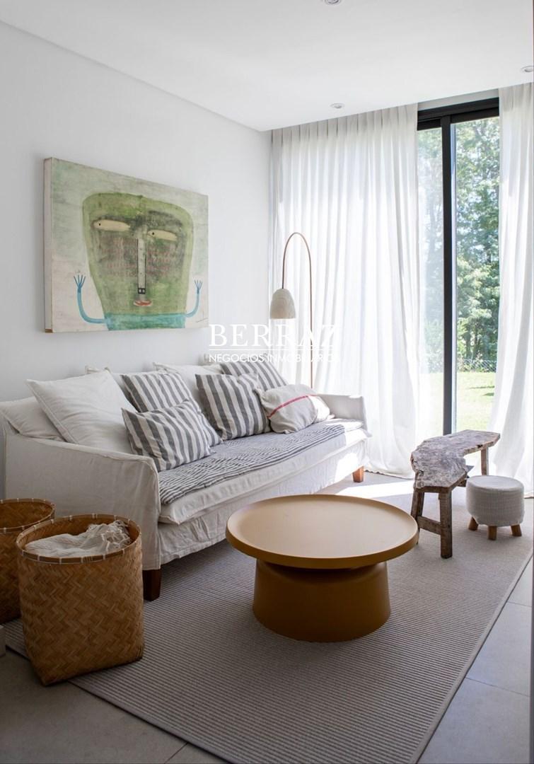 Foto de Casa Venta 3 Dormitorios Barrio Estancias del Pilar Lote de 742 m2, imagen 5