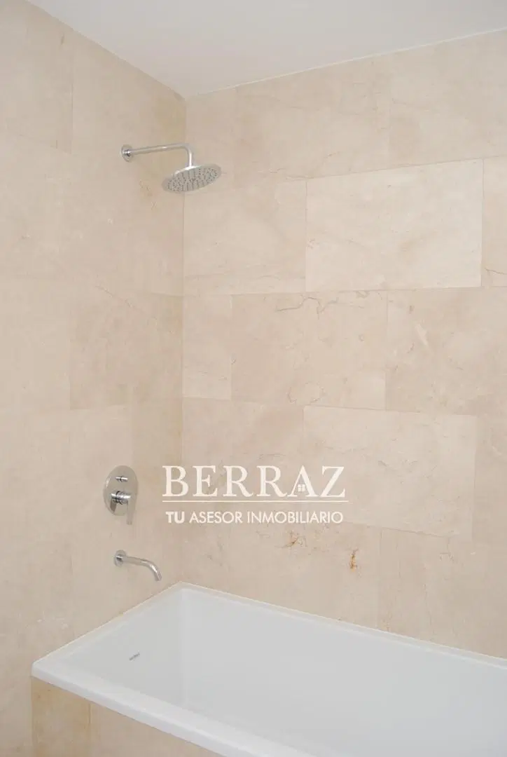 Departamento alquiler anual amoblado 4 ambientes en Bouquet 5