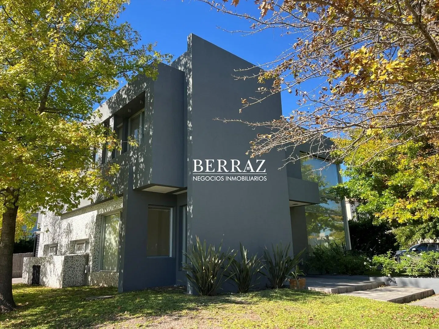 Casa venta 4 ambientes en Ayres Plaza Pilar lote de 655 m2 4
