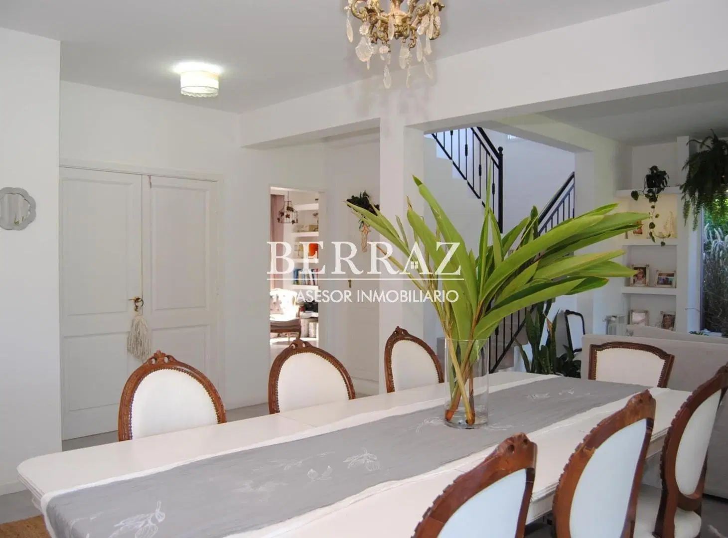 Casa Alquiler 6 ambientes en San Isidro Labrador Villanueva lote de 880 m2 2