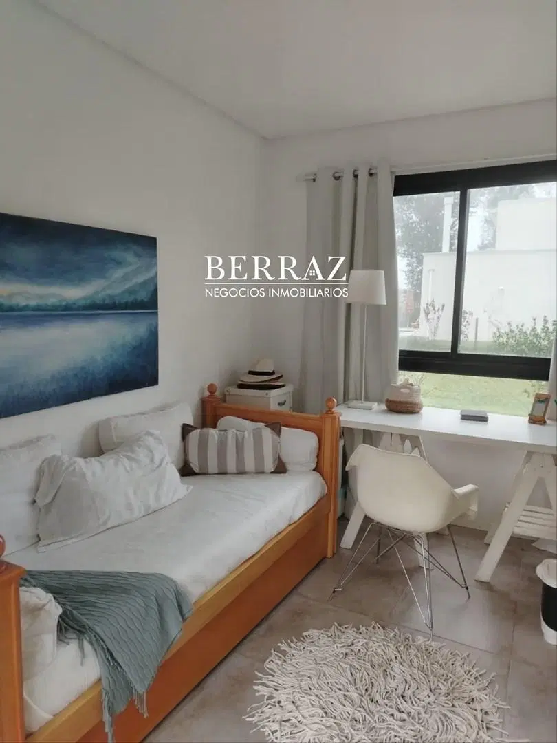 Casa Venta 3 Dormitorios Barrio San Ramón Lote de 518 m2 Pilar del Este, Zona Norte 8