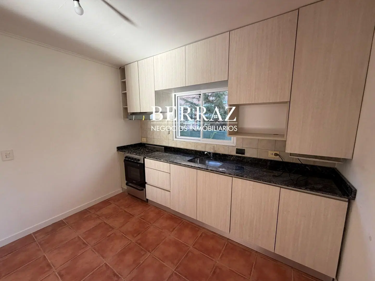 Casa Alquiler 4 Dormitorios Barrio La Delfina Lote de 780 m2 Pilar 4