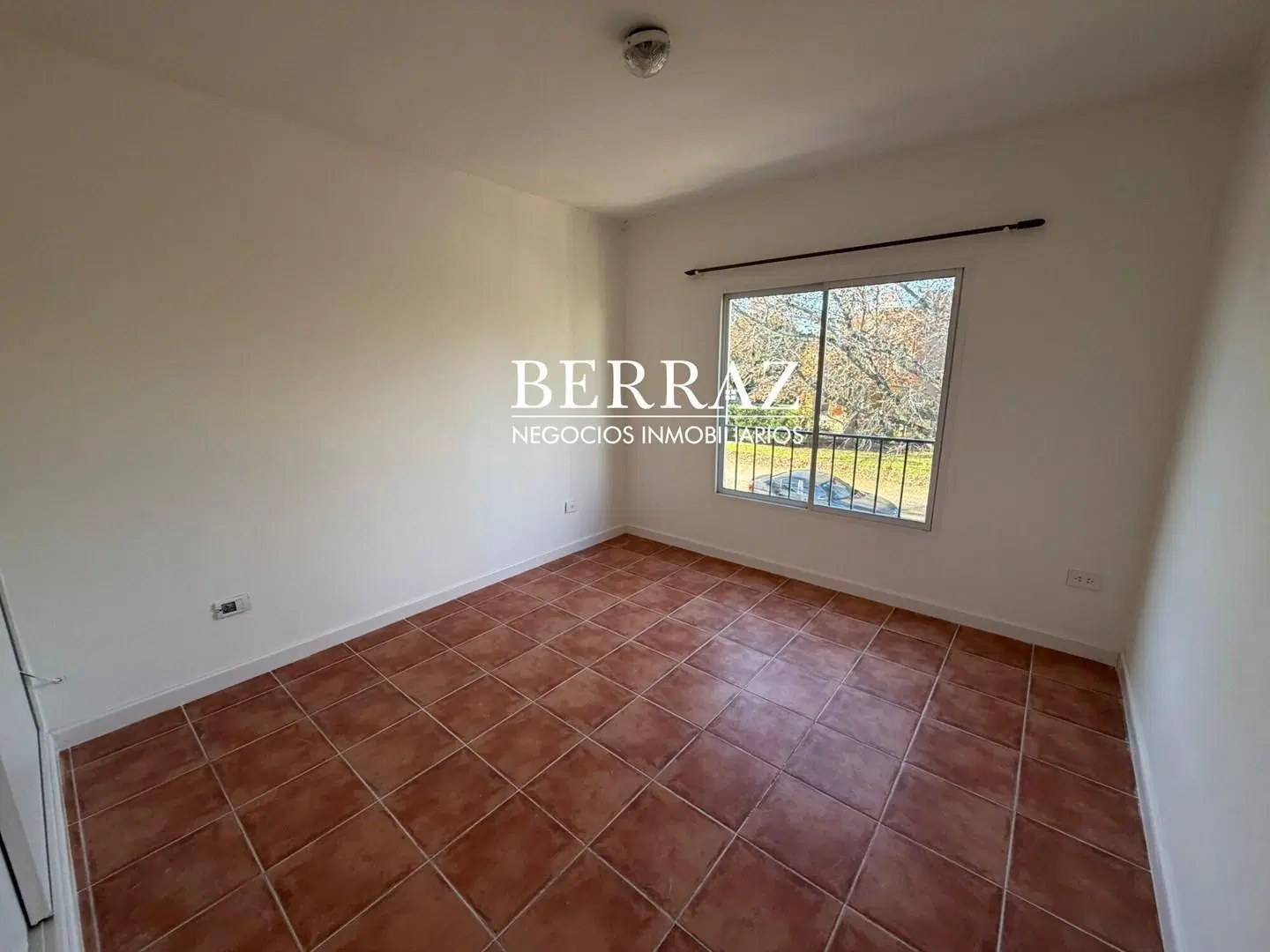Casa Alquiler 4 Dormitorios Barrio La Delfina Lote de 780 m2 Pilar 3