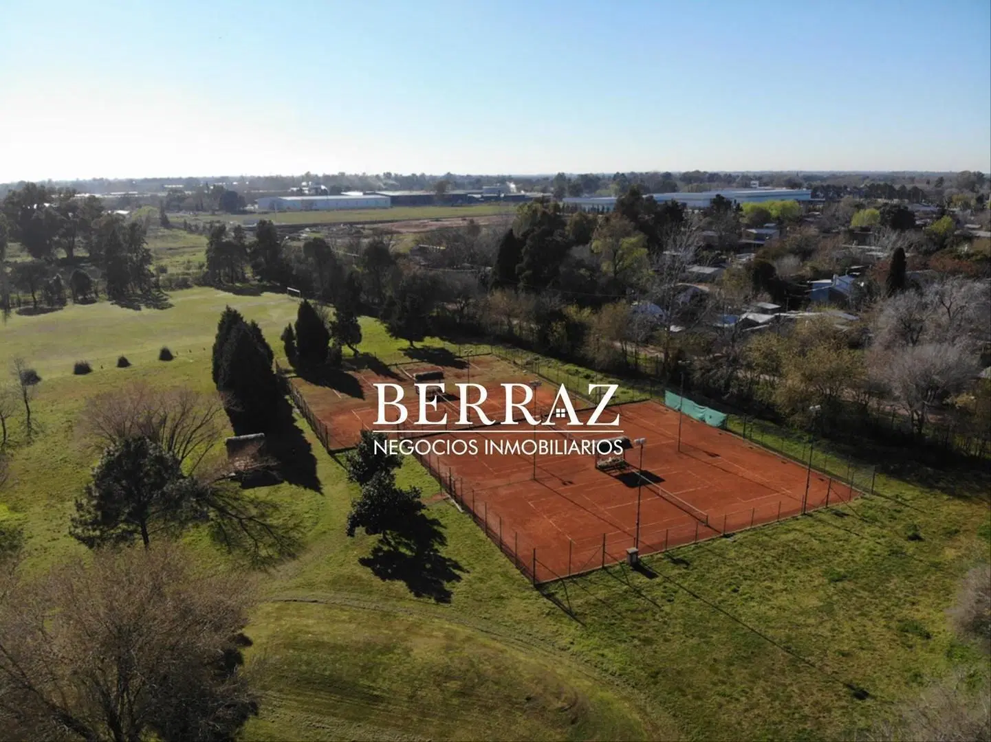Casa Venta 4 Dormitorios Barrio Santa Elena Lote de 532 m2 Pilar del Este , Zona Norte 4