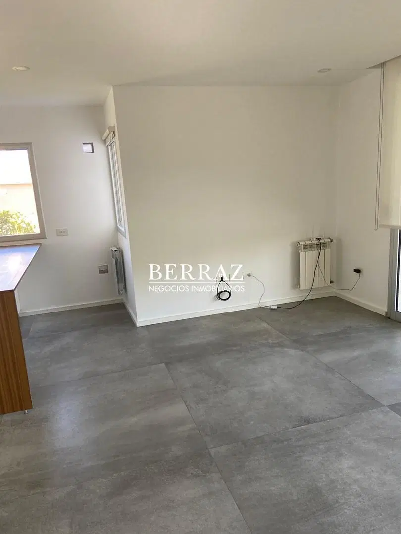 Casa Alquiler 3 Dormitorios Barrio San Ramiro Lote de 640 m2 Pilar del Este 4