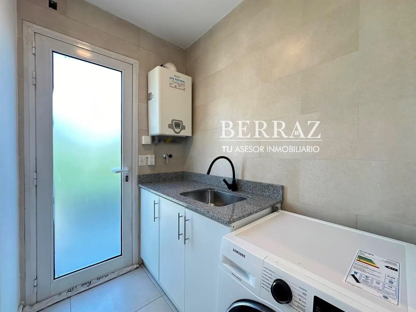 Casa Alquiler 6 ambientes en Castaños Nordelta lote de 540 m2 5
