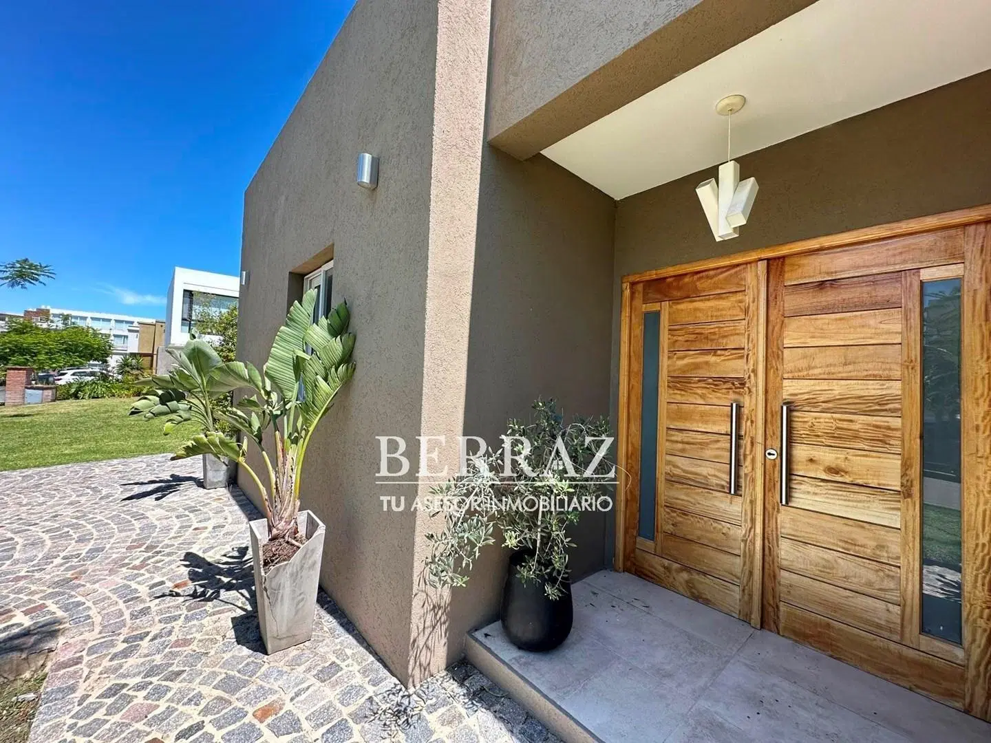 Casa Alquiler 6 ambientes en Castaños Nordelta lote de 540 m2 3