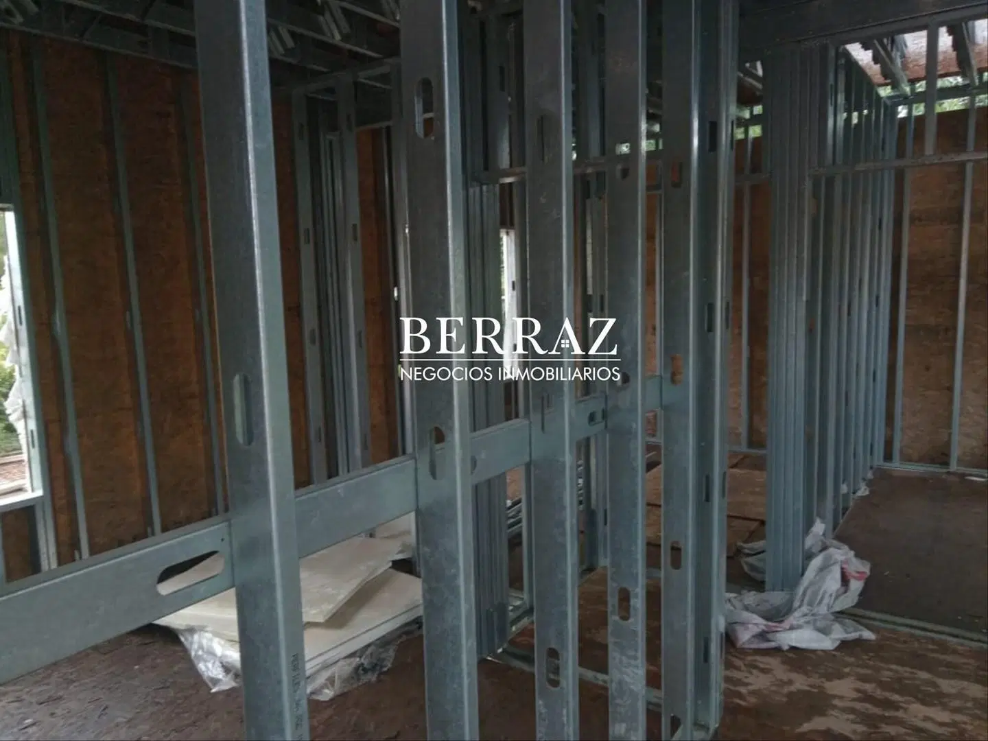 Lote en Venta 321 m2 Barrio Las Brisas, Pilar, Zona Norte 5