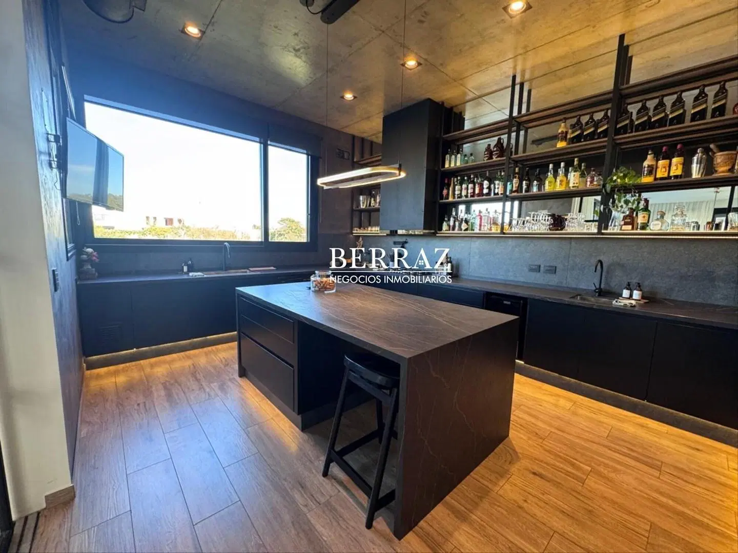 Casa Venta 4 Dormitorios Barrio Muelles Lote de 1000 m2 Puertos de Escobar, Zona Norte 4
