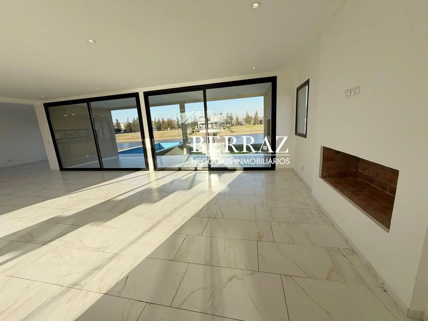Casa Alquiler Anual 4 Dormitorios Barrio El Naudir Lote de 850 m2 Escobar, Zona Norte 2