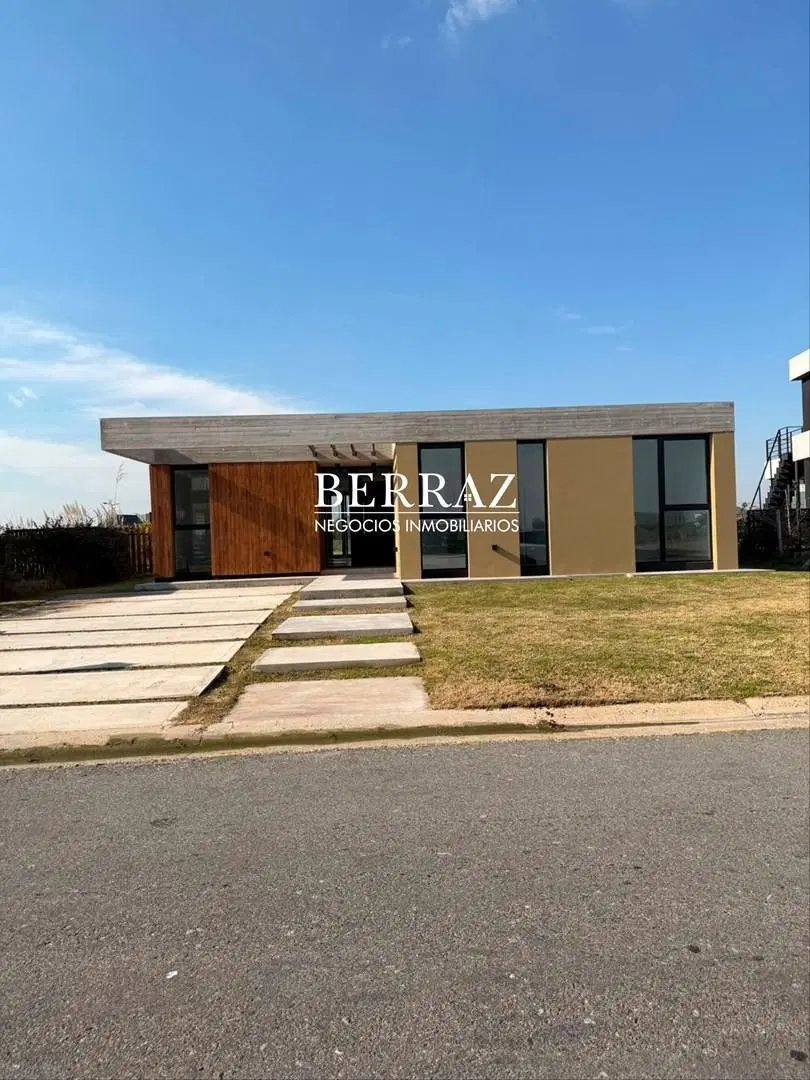 Casa Venta 3 Dormitorios Barrio San Sebastian Area 7 Lote de 820 m2 Escobar, Zona Nort 2