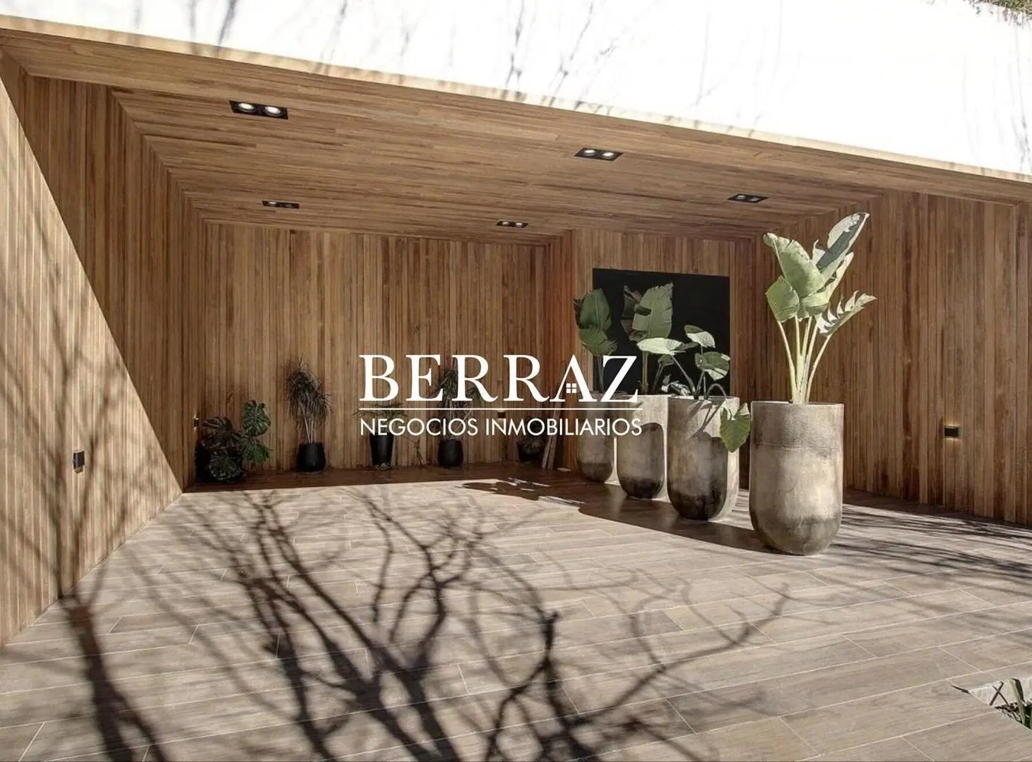 Casa Venta 4 Dormitorios Barrio El Yacht Lote de 895 m2 Nordelta, Tigre, Zona Norte 1