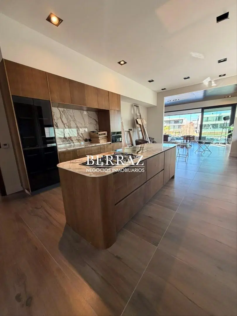 Casa Venta 4 Dormitorios Barrio El Yacht Lote de 895 m2 Nordelta, Tigre, Zona Norte 5