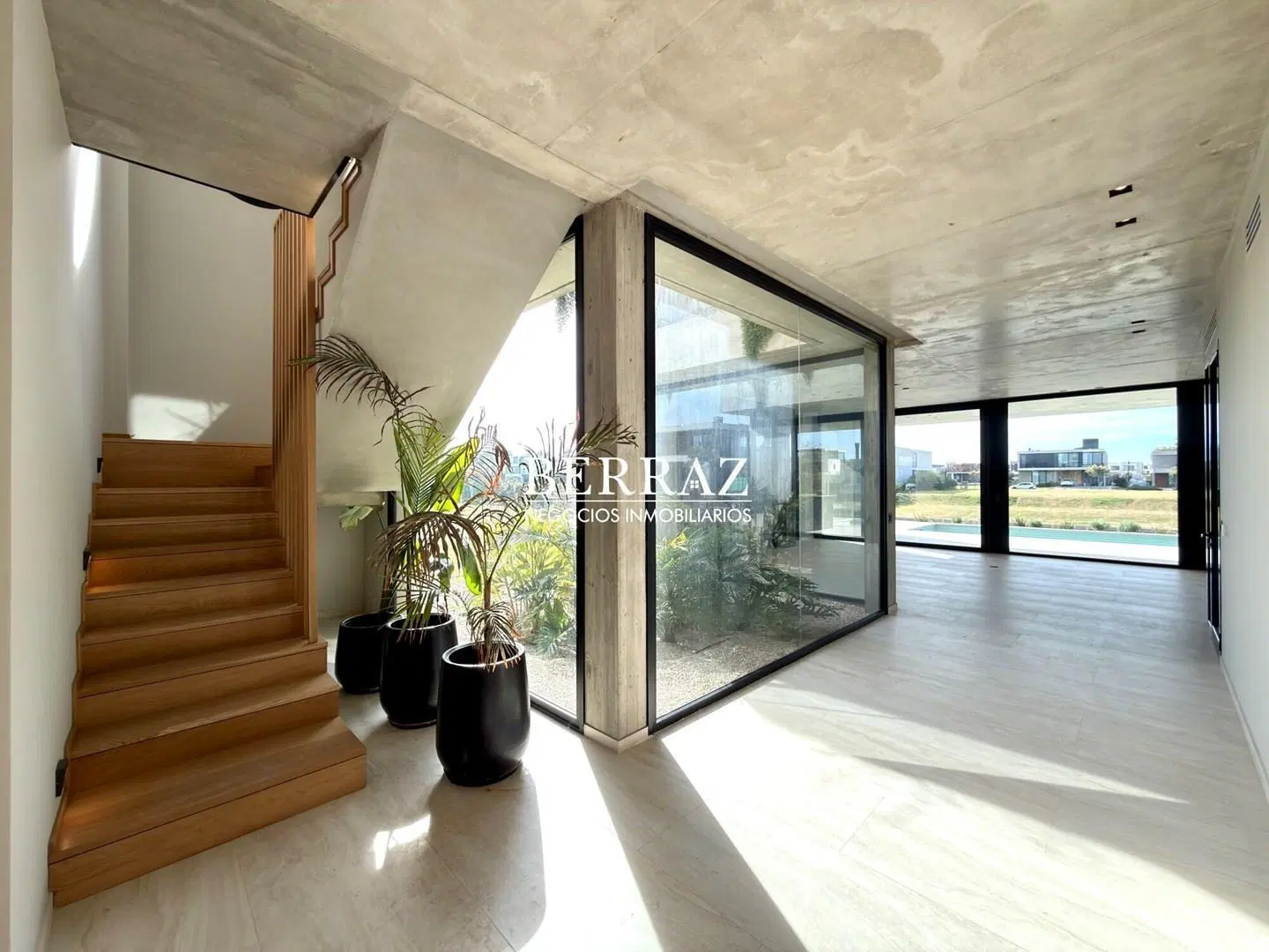 Casa Venta 4 Dormitorios Barrio El Yacht Lote de 830 m2 Nordelta, Tigre, Zona Norte 3