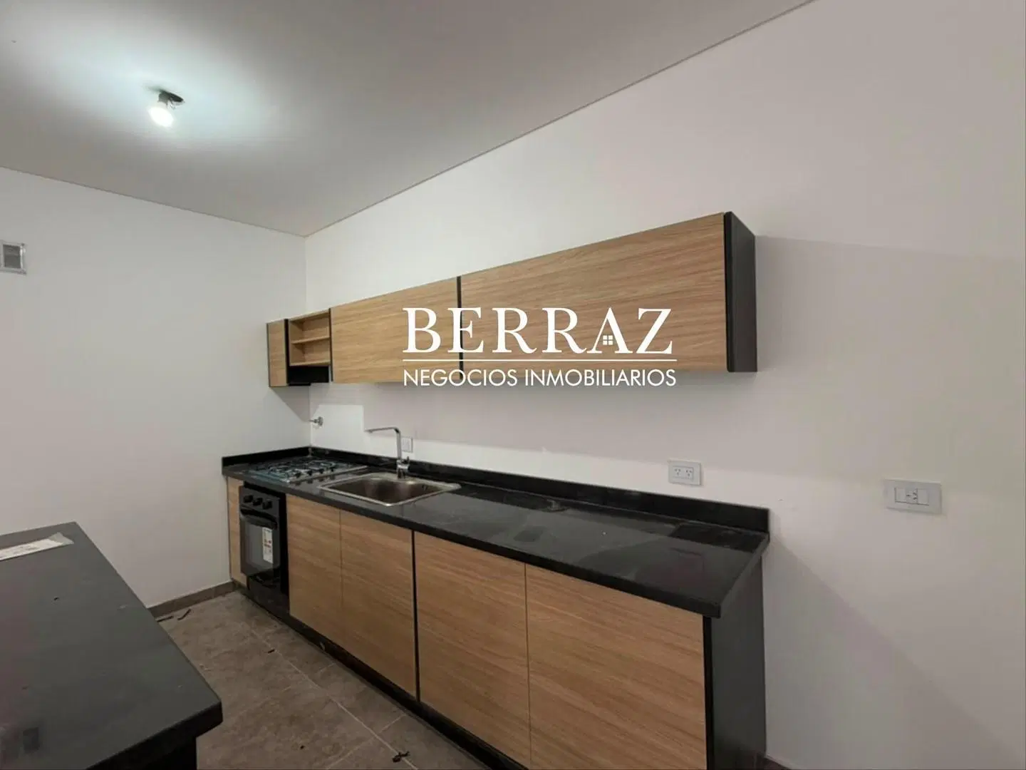 Casa Venta 3 Dormitorios Barrio San Alfonso Lote de 400 m2 Pilar del Este, Zona Norte 1