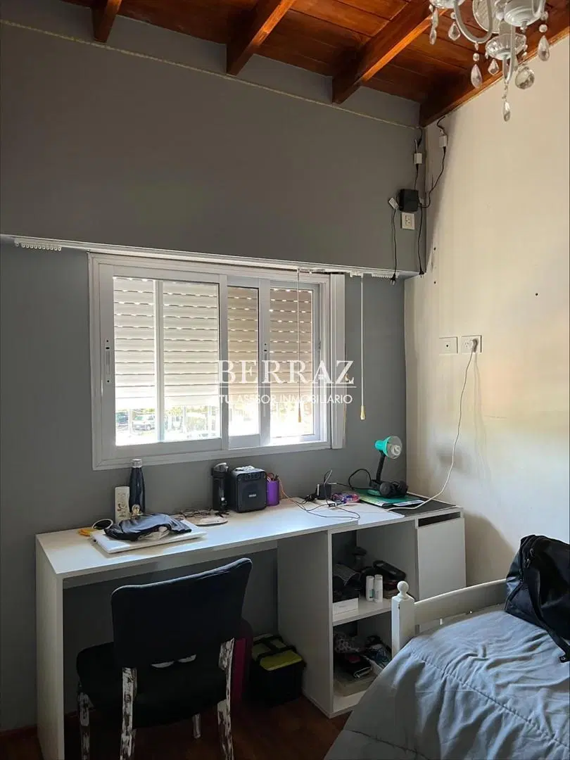 CASA TIPO DÚPLEX ALQUILER ANUAL MONTECARLO PILAR 3