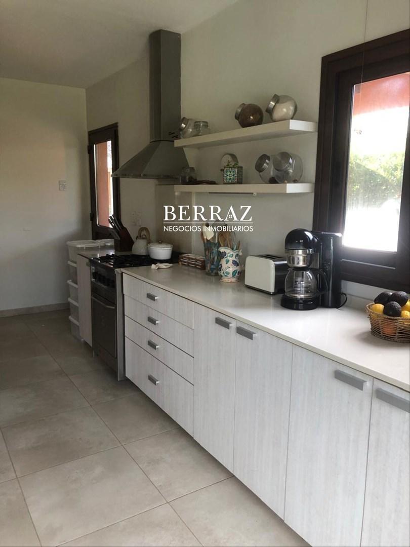 Foto de Casa Venta 4 Dormitorios Lote de 600 m2 Ayres del Pilar, Zona Norte, imagen 4
