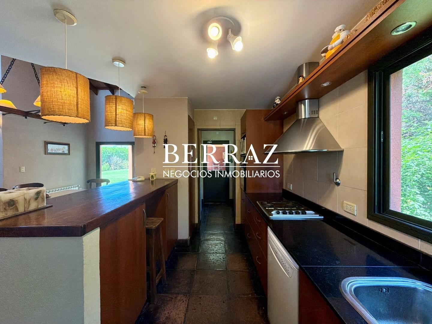 Foto de Casa Venta 3 Dorimitorios Estancias del Pilar Lote de 1104 m2, imagen 2