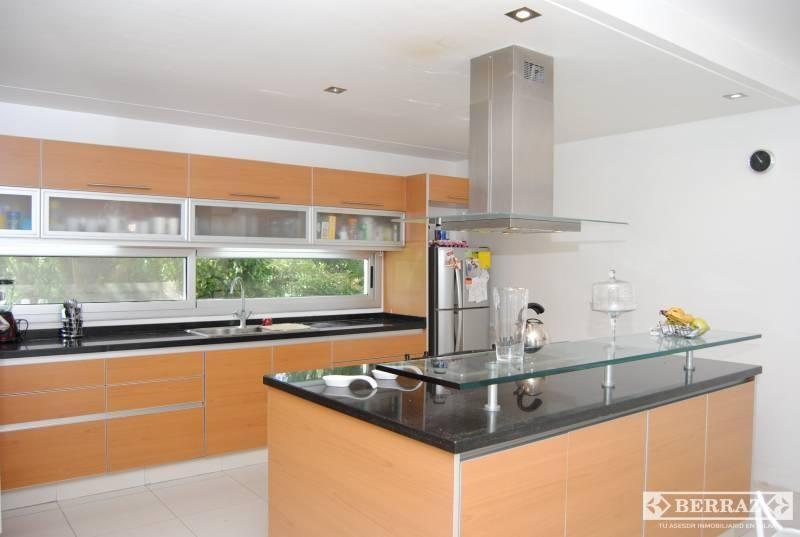 Foto de Casa venta 5 ambientes en La Peregrina Pilar lote de 344 m2, imagen 3