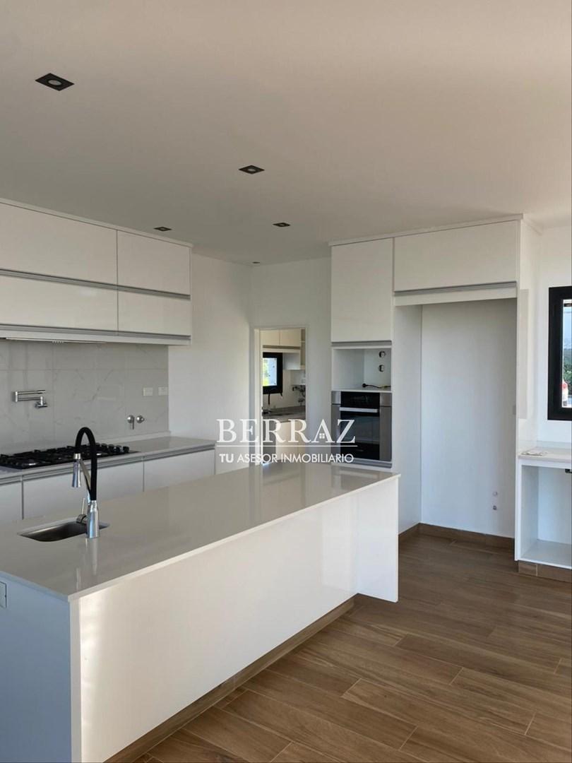 Foto de Casa venta 5 ambientes en Altos de Campo Grande Pilar lote de 803 m2, imagen 5