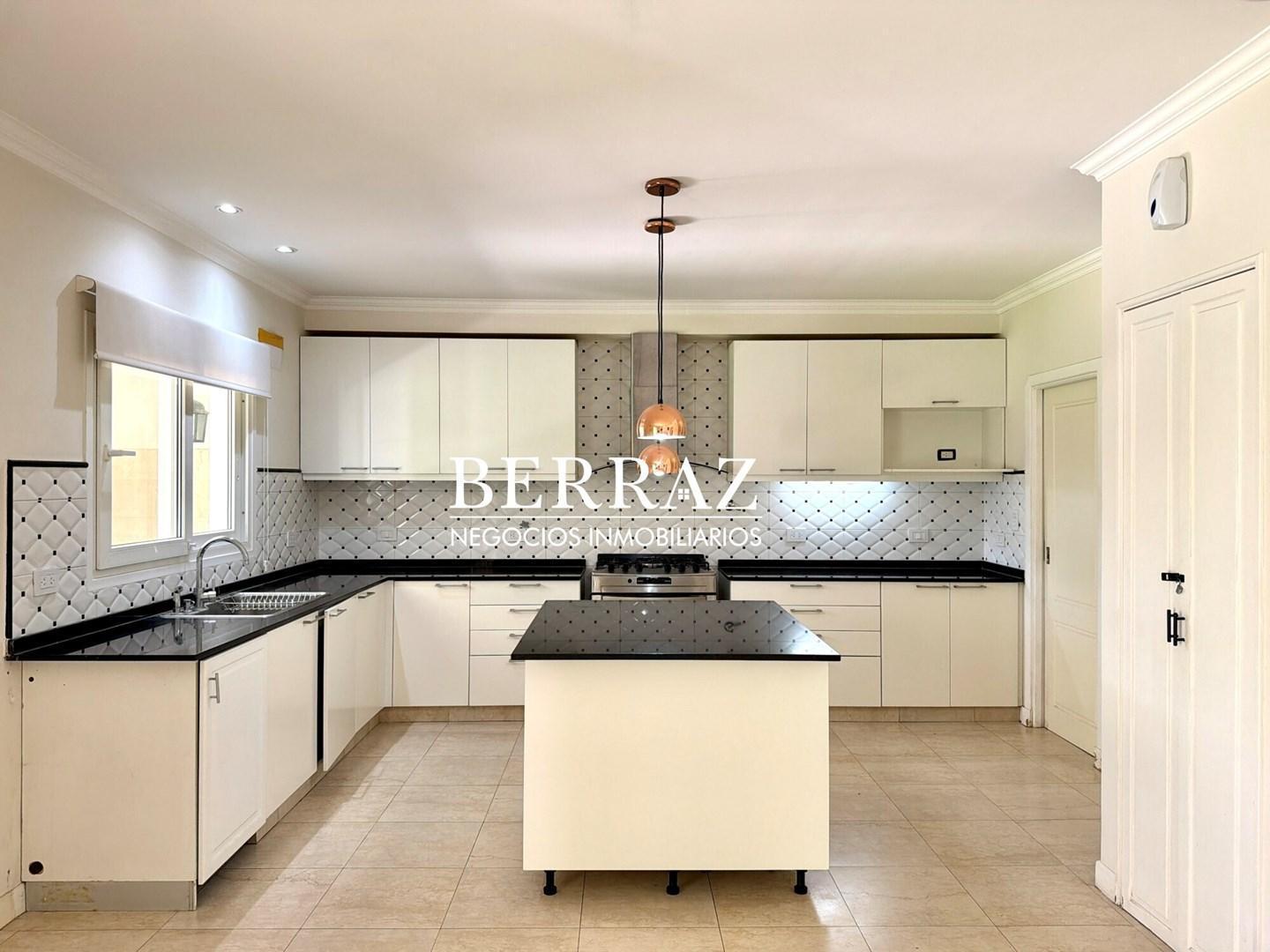 Foto de Casa Venta 4 Dormitorios La Lomada Lote de 850 m2 Pilar Zona Norte, imagen 3