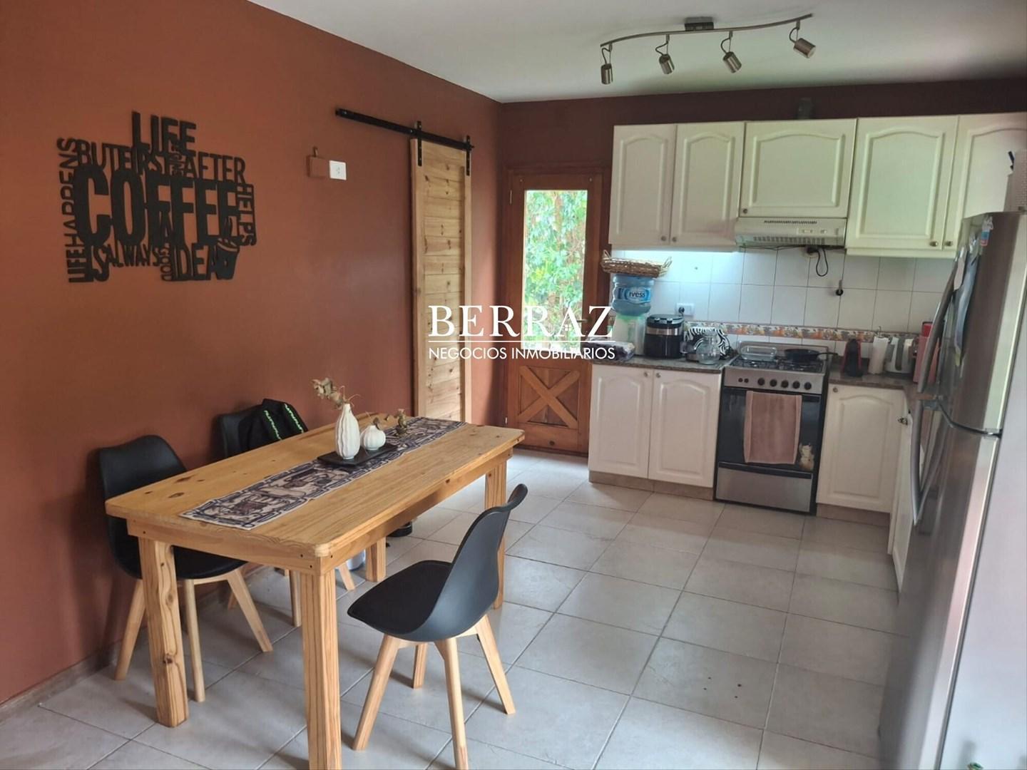 Foto de Casa Alquiler 3 Dormitorios Barrio Buen Retiro Lote de 800 m2 Pilar, imagen 3